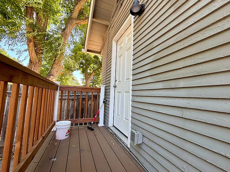 700 W Myrtle St #A — Photo 15