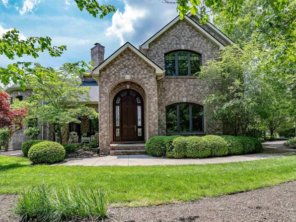 14307 Bainbridge Ct, Fort Wayne, IN 46814