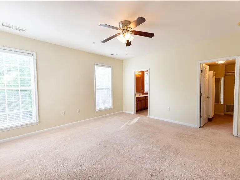 6783 Hampton Bay Ln — Photo 19