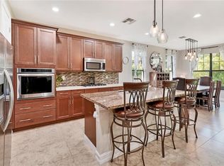 8965 Watercrest Cir W, Parkland, FL 33076