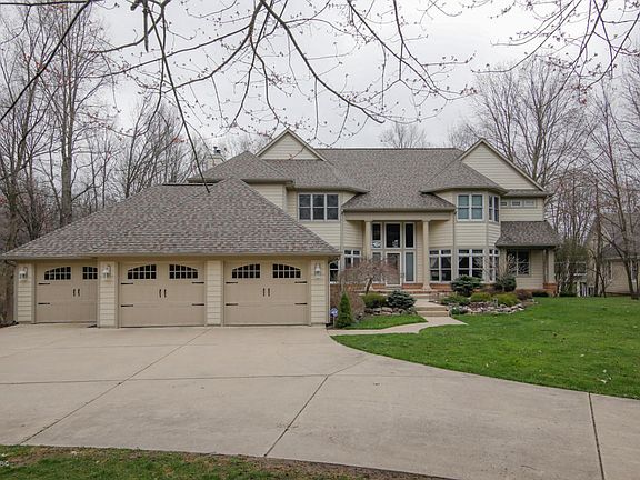 2nd image of 6292 Baywater Ln