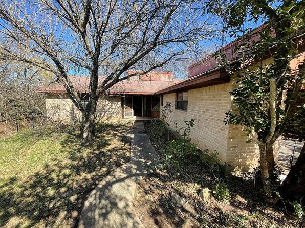 109 Hill Dr