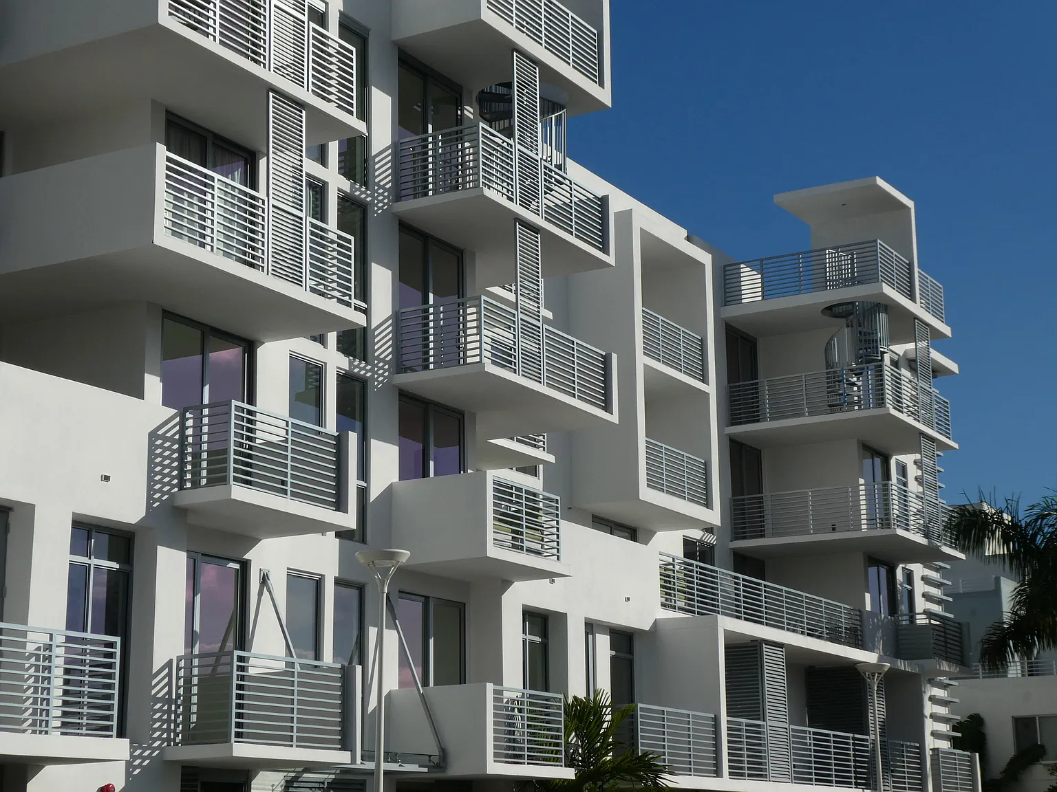 1 bed, 1.0 bath, 711 sqft, $3,000 — Photo 4