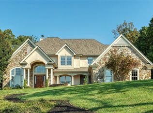 106 Greenbriar Ridge Ct, Saint Louis, MO 63122