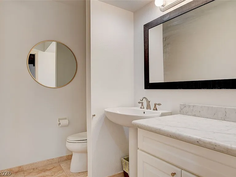 408 Lacy Ln — Photo 24