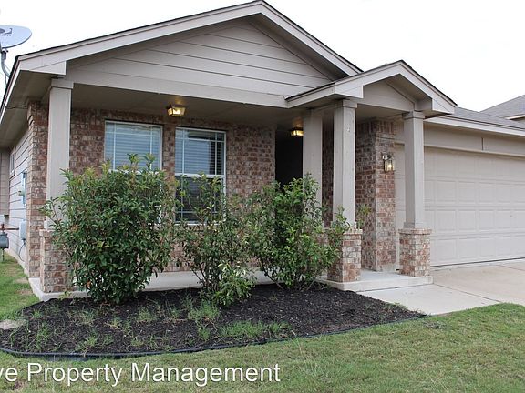 2nd image of 2724 Bluffstone Dr
