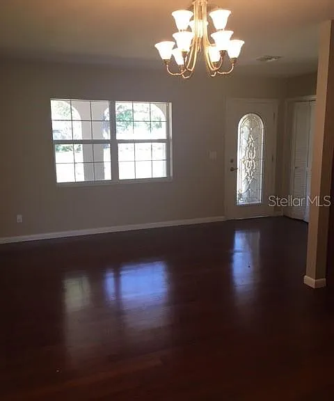 888 S Waterview Dr — Photo 3