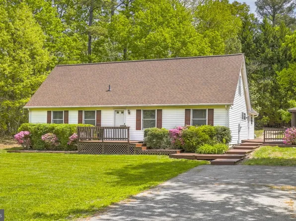20166 Manor Dr, Park Hall, MD 20667