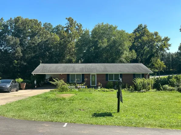 3017 Lake Dr, Shelby, NC 28152