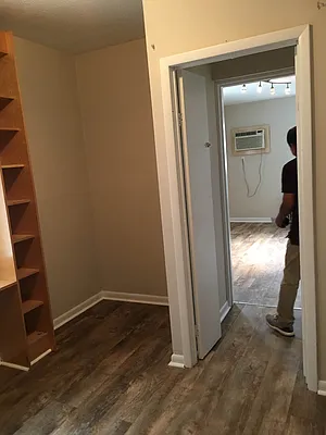 Rented by Amorelli Realty | media 25