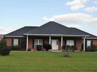 24100 Cowling Rd, Robertsdale, AL 36567