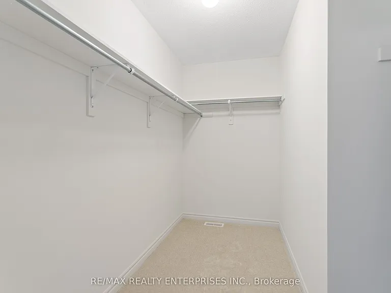 1114 Denton Dr — Photo 20