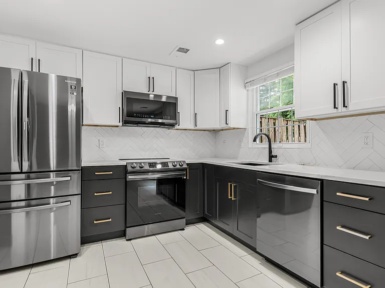 4735 Still Pl — Photo 3
