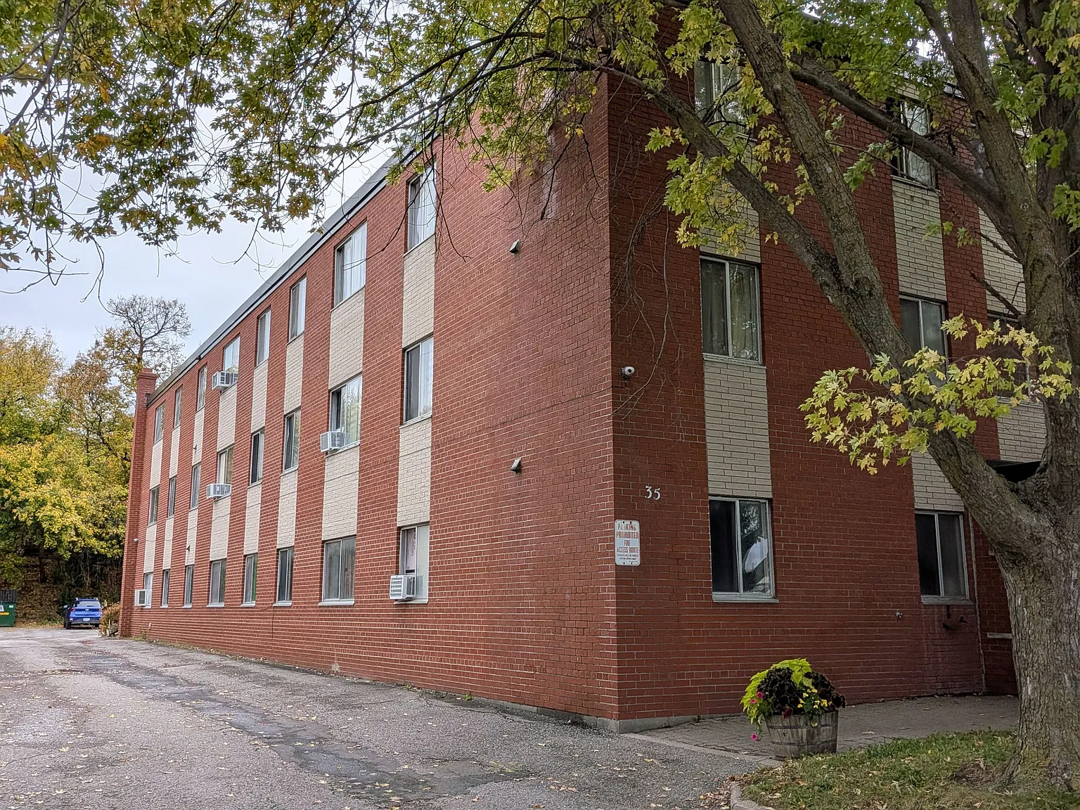1 bed, $1,700 — Photo 1