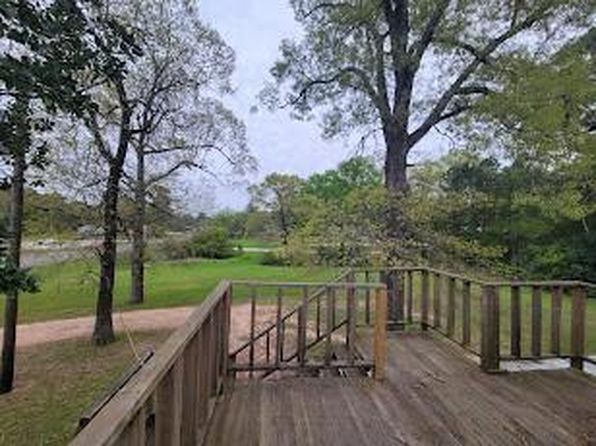 630 State Highway 150 W #1-6, Coldspring, TX 77331