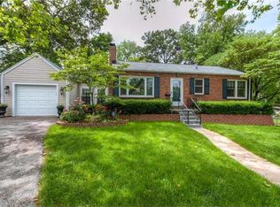 556 Meadowridge Dr, Saint Louis, MO