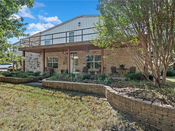 1167 Rogers Hill Rd, Waco, TX 76705