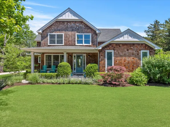 12 Terry Dr, Shelter Island, NY 11964