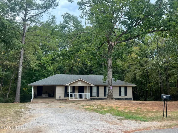 68 Lane Rd, Potts Camp, MS 38659