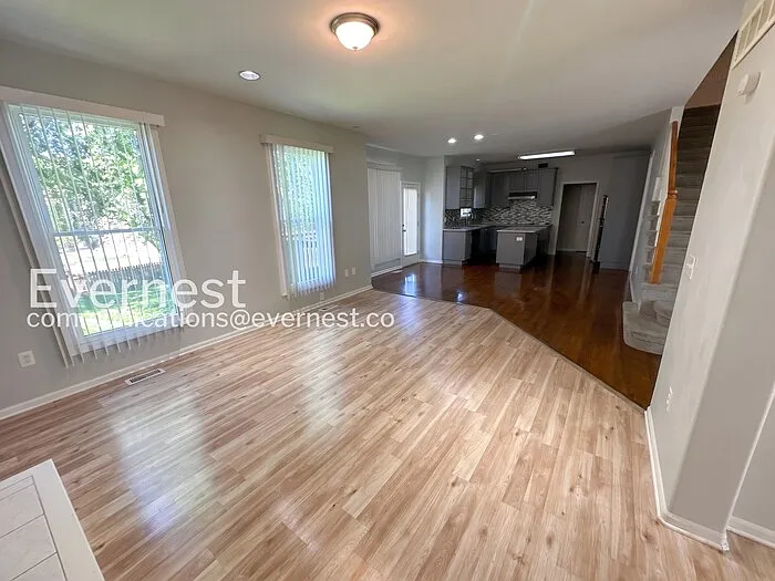 6230 W 155th Ter — Photo 8