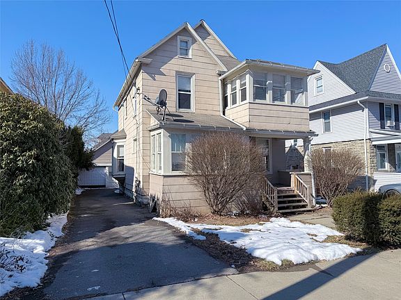 2nd image of 36 Mill St