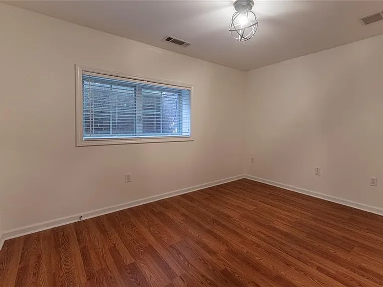 1213 Watson Trl SE — Photo 19