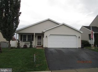 181 Twin Creeks Dr #L-0008, Jonestown, PA 17038