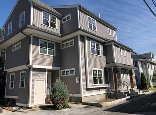 9 Church Rd, Newton, MA 02458