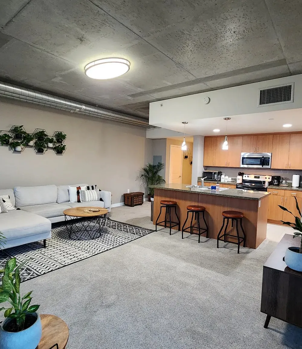 2 bed, 1037 sqft, $3,750 — Photo 3