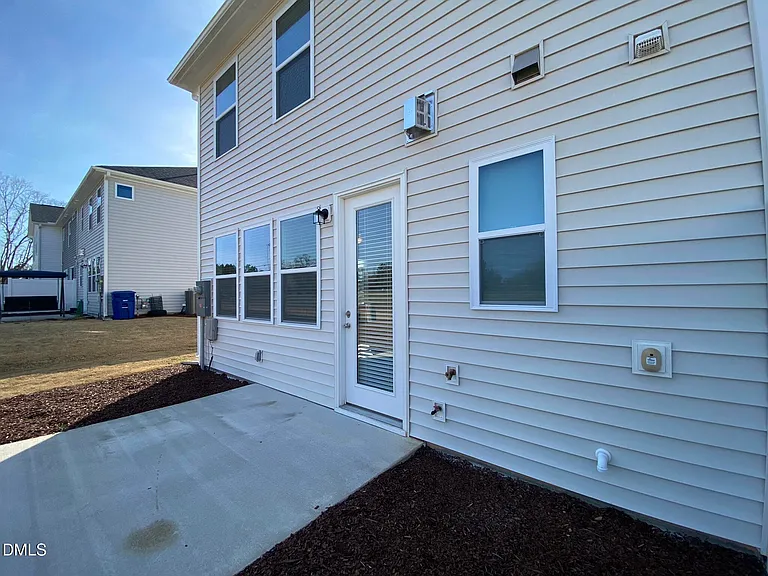 760 Creekway Dr — Photo 32