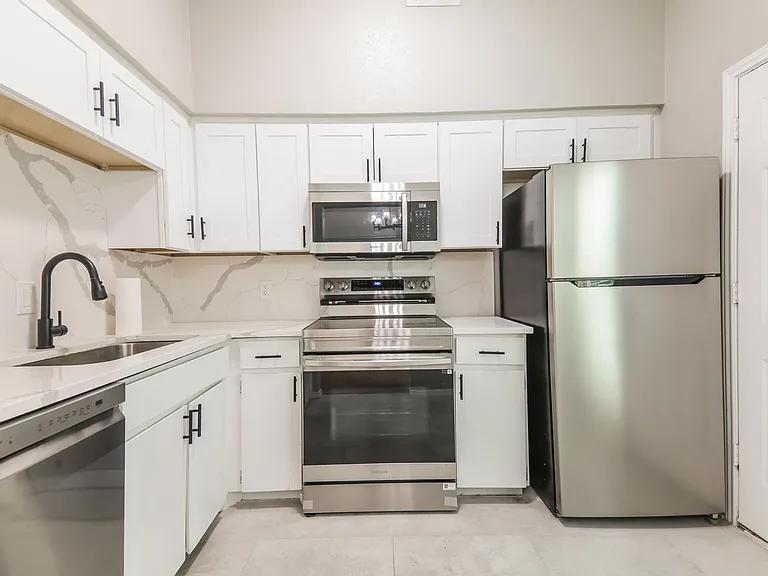 10406 High Hollows Dr #226 — Photo 19