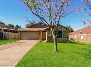507 Lake View Dr, Montgomery, TX 77356