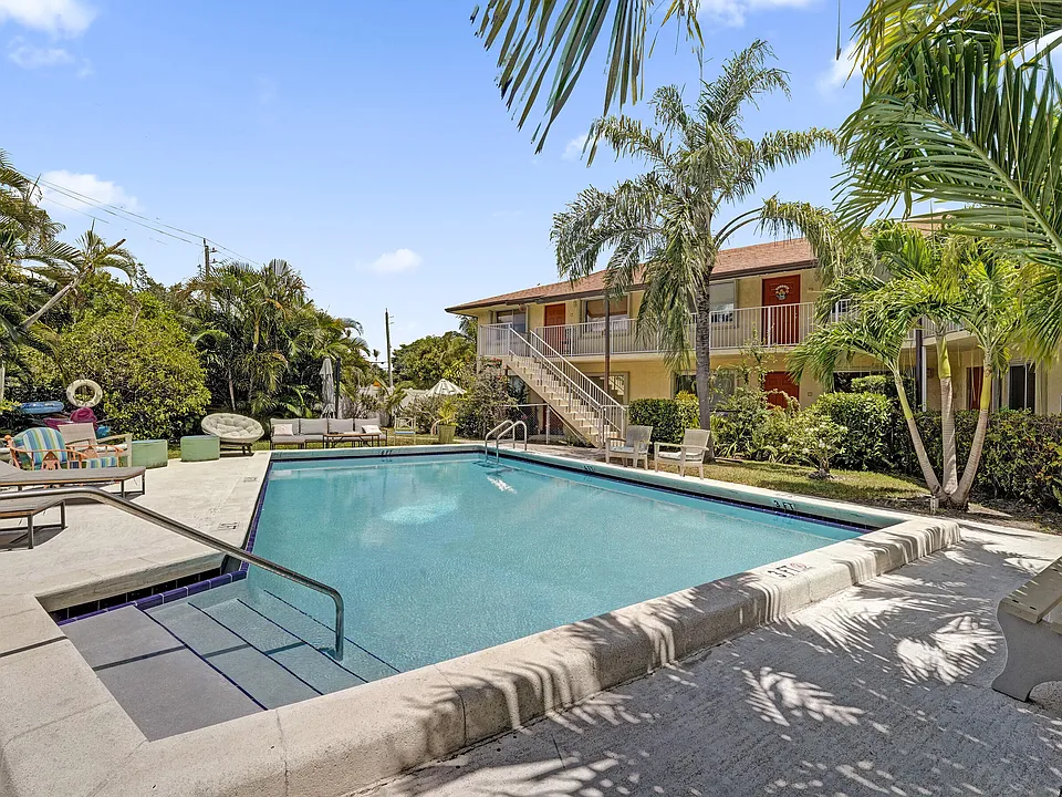 1250 Miami Rd #11
