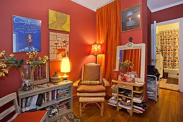 Sold by Avenue Sotheby's International Realty