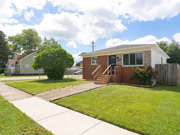 19894 Vermander Ave, Clinton Township, MI 48035