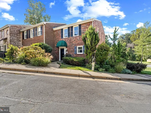 5614 Harding Ave, Alexandria, VA 22311