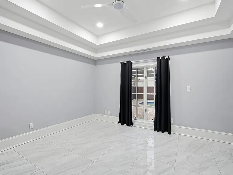 2418 W Palm Dr — Photo 12