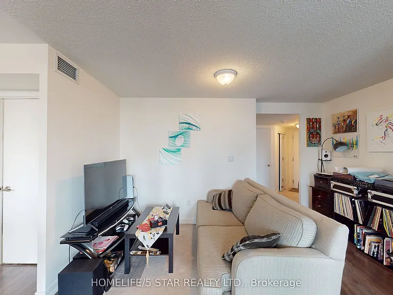 816 Lansdowne Ave #1209 — Photo 28
