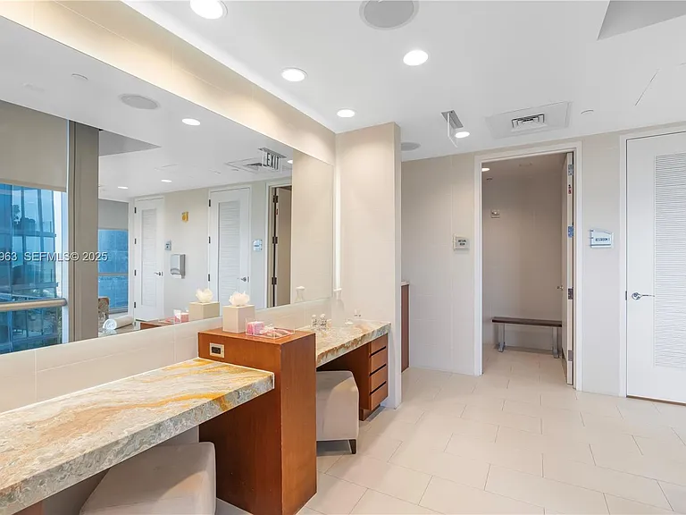 17121 Collins Ave #903 — Photo 30