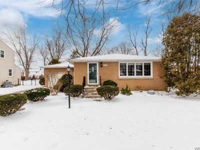 284 Clearfield Dr, Williamsville, NY, 14221