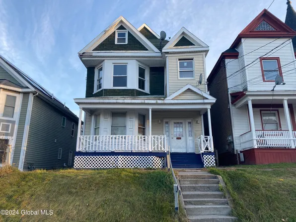 343 Georgetta Dix, Schenectady, NY 12307