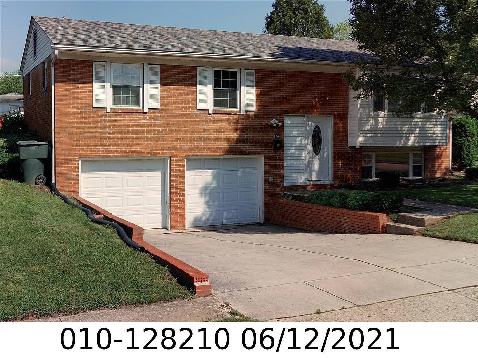 1743 Newfield Rd photo 1
