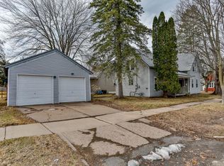 300 E 9th St, Marshfield, WI 54449