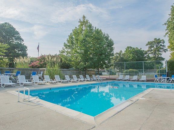 Relax by the Town Pointe Landing pool
