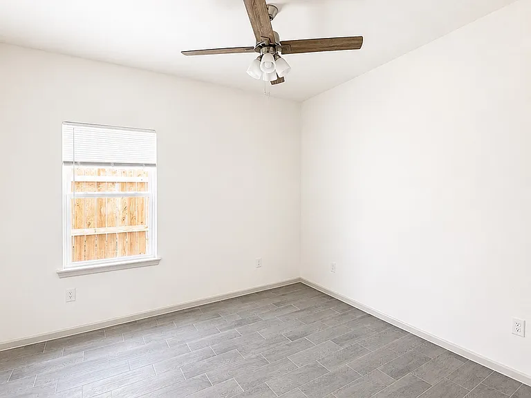 2612 E Harrison Ave #2 — Photo 9