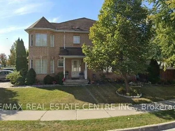 95 Triple Crown Ave, Toronto, ON M9W 7E2