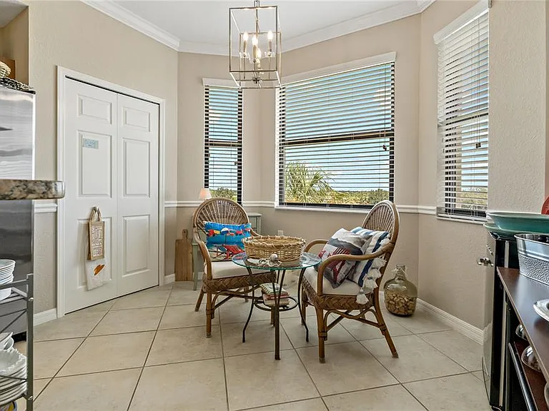 7015 River Hammock Dr #306 — Photo 9