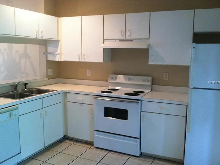 30059 Granda Hills Ct — Photo 11