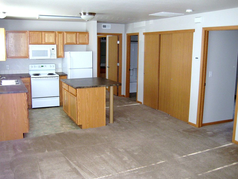 2nd image of 517 Mitchell St #D-3