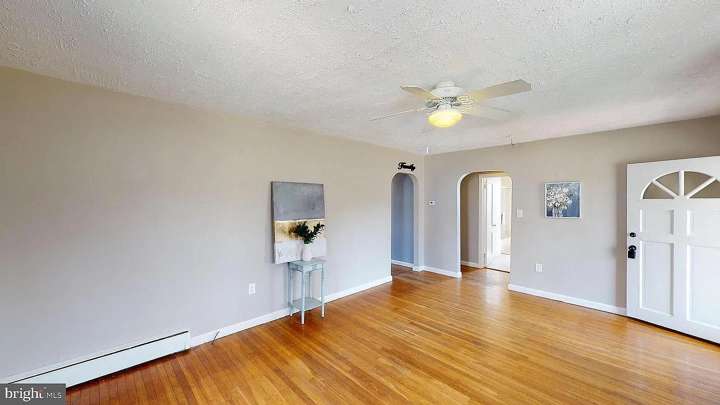 3 bed, 1586 sqft, $2,750 — Photo 4